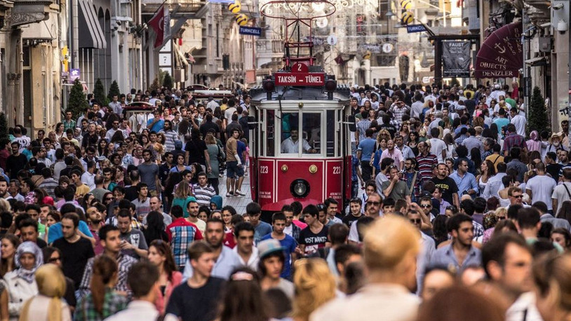 İstanbulluların gündemi: Ekonomi, İmamoğlu ve deprem